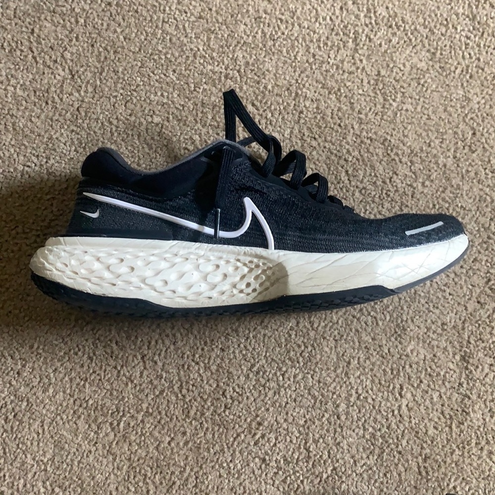 Nike zoomx invincible run